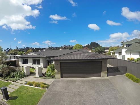 9 Poseidon Place, Half Moon Bay