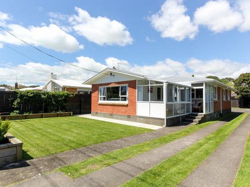 50 Pendarves Street, New Plymouth Central