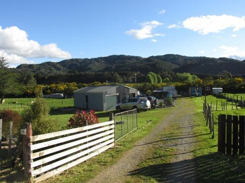 196 Soldiers-Big River Road, Reefton