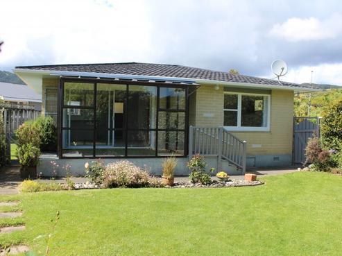 25B Ngaio Road, Waikanae