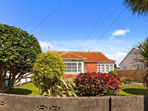 9 Welch Grove, Taita