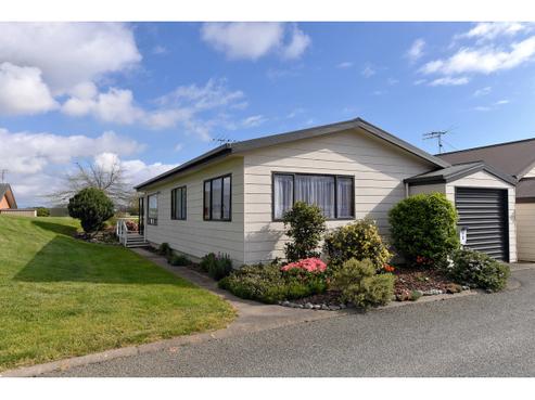 1 Elmsdale Close, Richmond