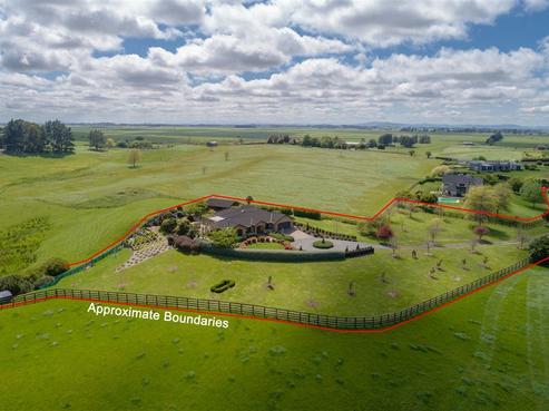 160 Gillard Road, Ngahinapouri