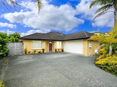 22 Black Teal Close, Unsworth Heights