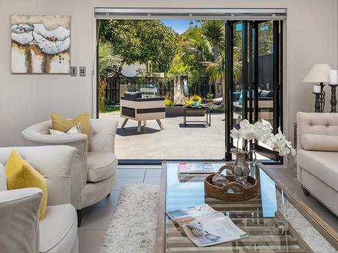 12 Mark Edward Drive, Half Moon Bay