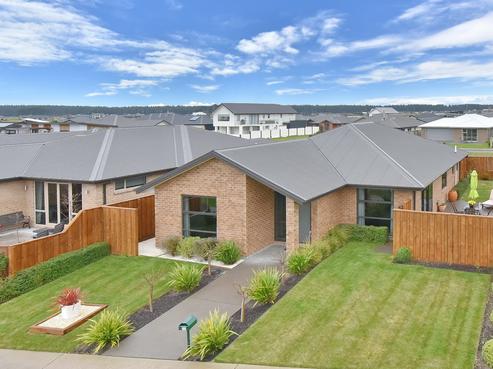 28 Kahuraki Drive, Pegasus
