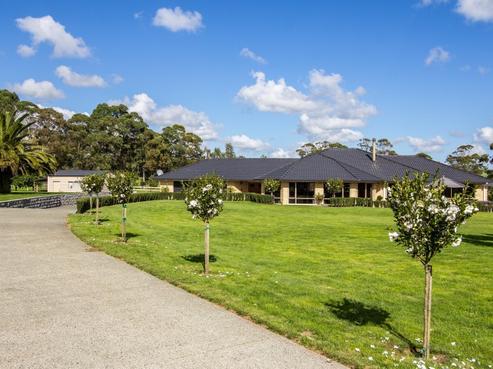 24 Revelry Lane, Poroti