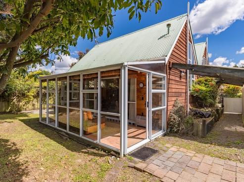 137 Martin Street, Wallaceville