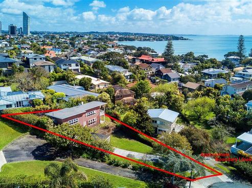 8 Arthur Crescent, Hauraki