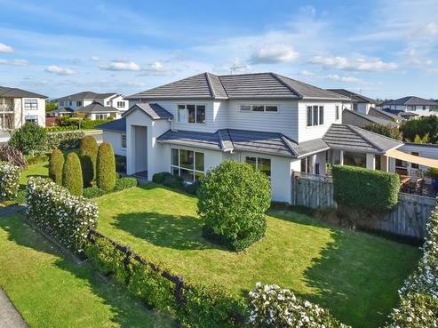 33 Lake Drive, Karaka
