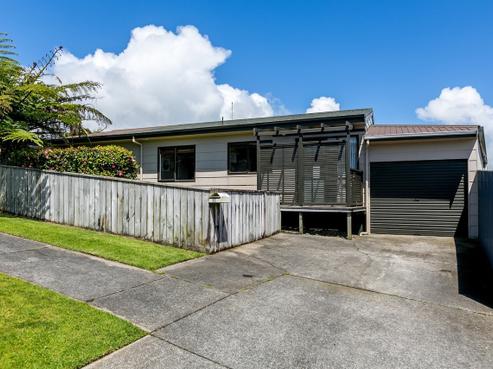 12 Darwin Crescent, Spotswood