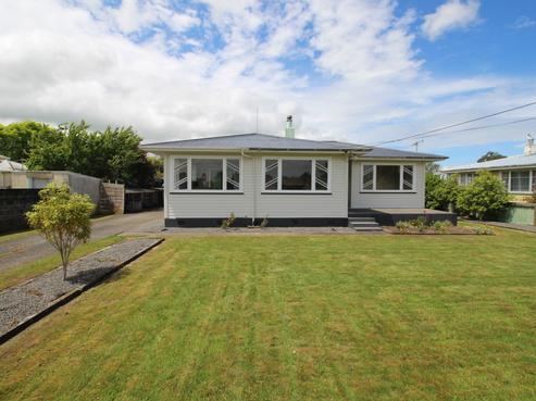 30 Main Street, Marton