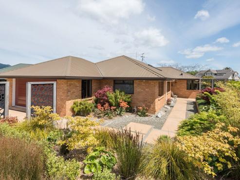 30 Kingsford Drive, Stoke