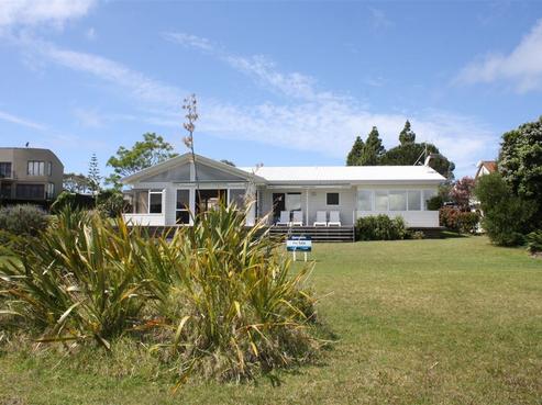 6 The Gem, Pauanui