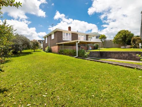 14 Wharf Road, Te Atatu Peninsula