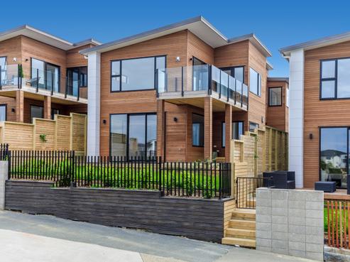 11 Coastview Lane, Long Bay