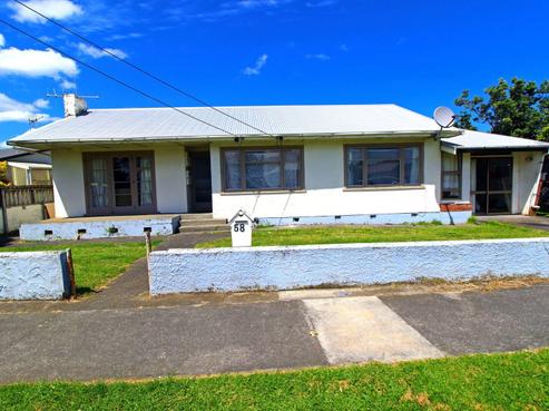 58 Mosston Road, Castlecliff