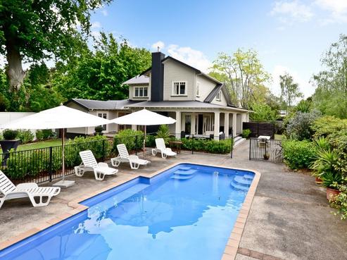 23 Hammond Street, Hamilton Central
