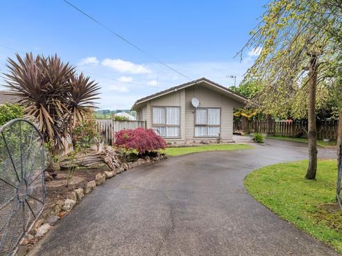 296 Clayton Road, Pukehangi
