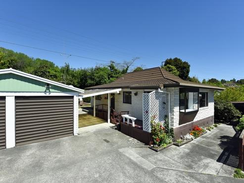 2/19 Anglia Street, Wakatu