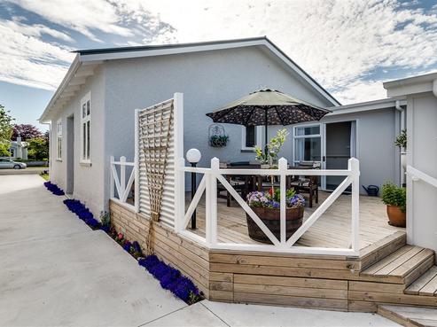 148 Vigor Brown Street, Napier South