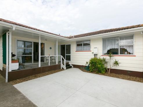 18 Mace Street, Waitara