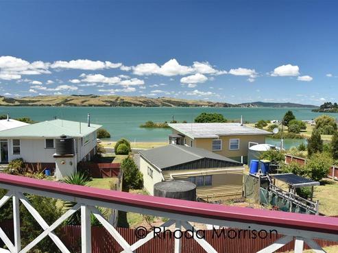 6 Mariner Cove Road, Tinopai
