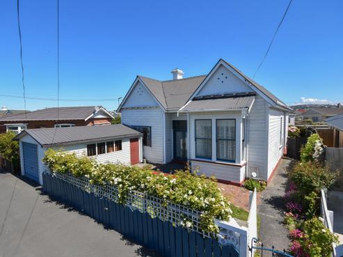 46 Queens Drive, Saint Kilda