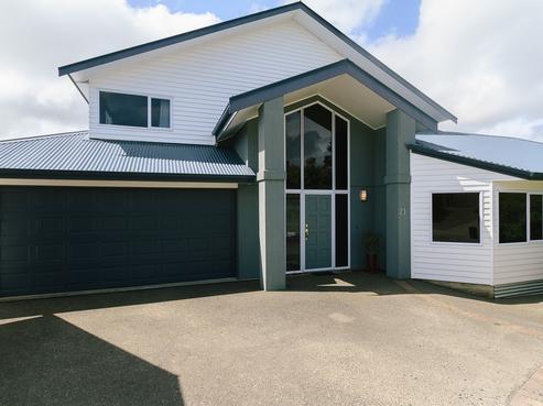 21 Drummond Crescent, Kelson