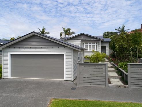 28 Riro Street, Point Chevalier