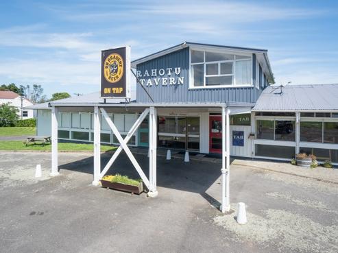 5787 South Road, Rahotu