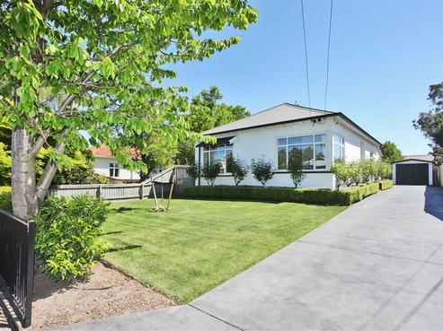 15 Woodville Street, Edgeware