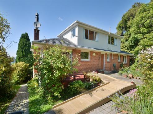 91 Rockside Road, Glenleith