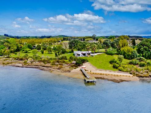 107 Jones Road, Tawharanui Peninsula