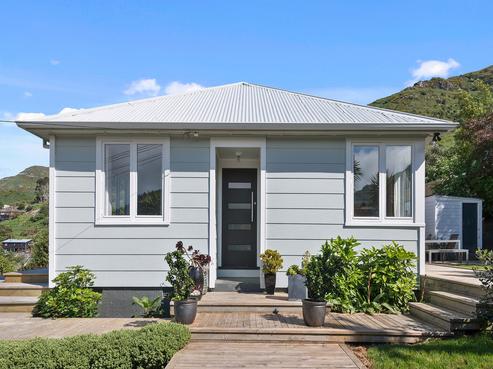 29 Cornwall Road, Lyttelton