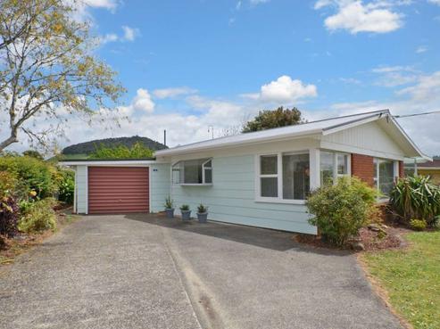13 Te Paka Crescent, Kamo