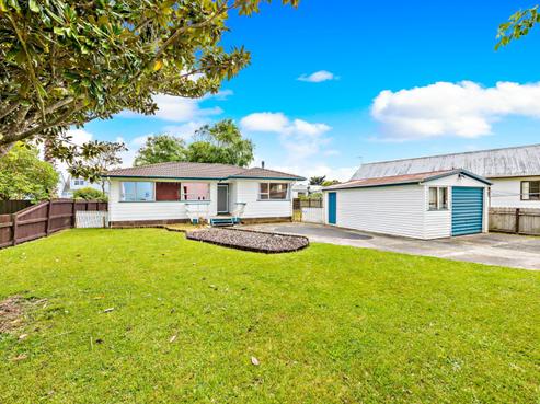 15 Bluewater Place, Wattle Downs