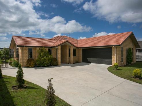 2 Peppercorn Place, Leamington