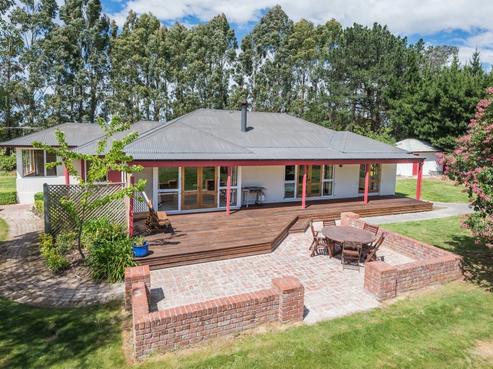 87 Bairds Road, Sefton