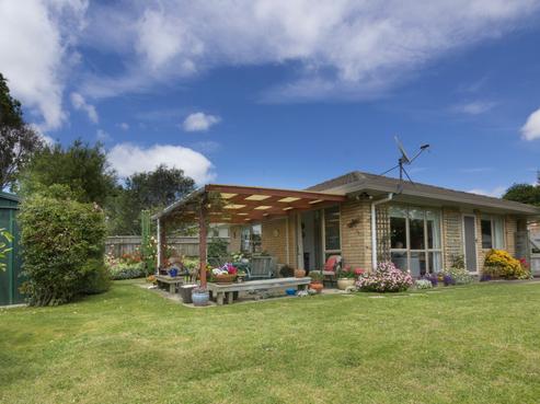 51 Cabeleigh Drive, Helensville