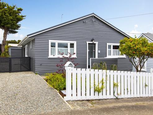 3 Karaka Street, Helensville