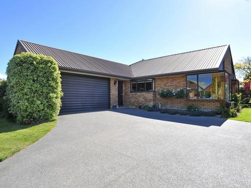 11 Broadfell Avenue, Avonhead