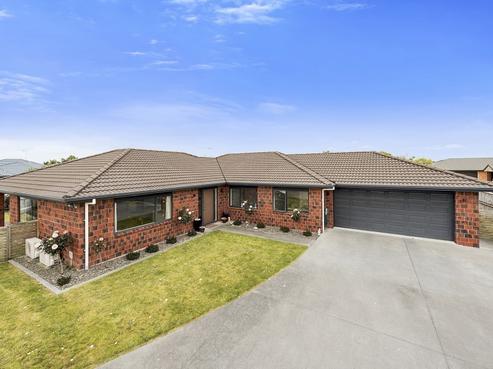 9 Alderwick Place, Rototuna North