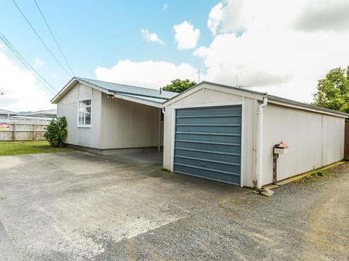 411 Dey Street, Hamilton East