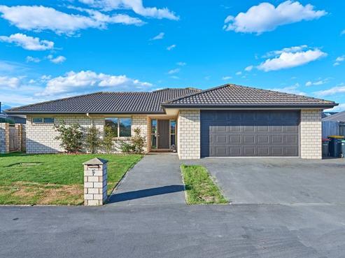 5 Te Pihopa Way, Aidanfield