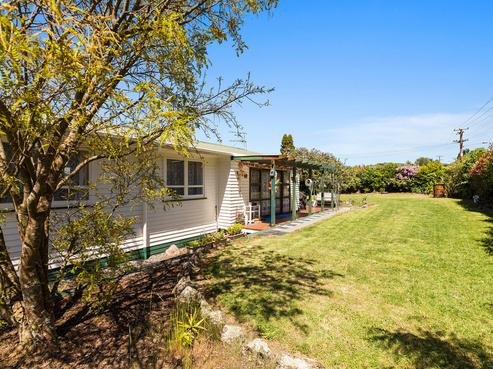 342 Clayton Road, Pukehangi