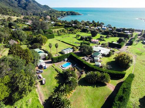 8510 State Highway 35, Waihau Bay