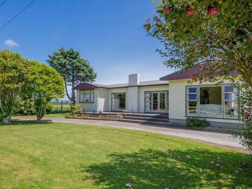 97 Hoggs Road, Manakau