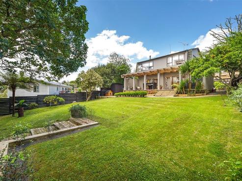 54B Pupuke Road, Hillcrest