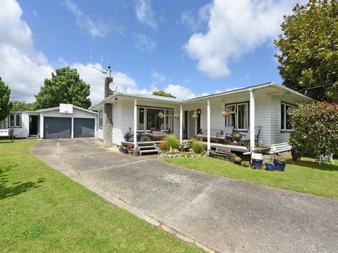 17 Whangakoko Grove, Birchville